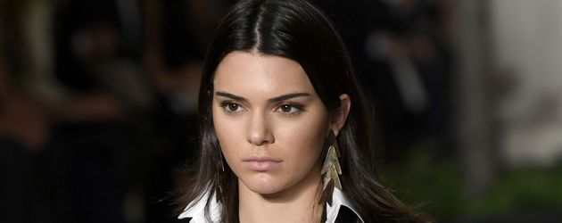 Kendall Jenner bei der NYFW auf dem Catwalk für Ralph Lauren Kendall Jenner bei der NYFW auf dem Catwalk für Ralph Lauren