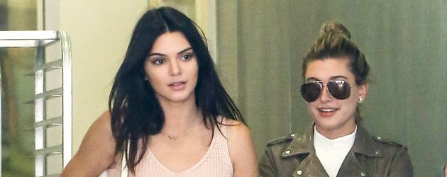 Kendall Jenner und Hailey Baldwin Kendall Jenner und Hailey Baldwin