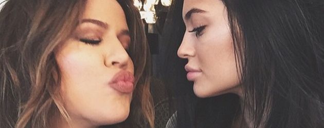 Khloe Kardashian und Kylie Jenner Khloe Kardashian und Kylie Jenner