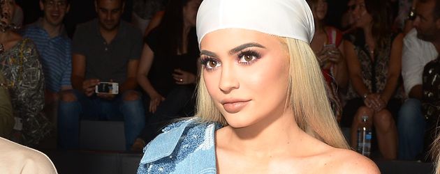 Kylie Jenner bei der Show von Jonathan Simkhai auf der New York Fashion Week Kylie Jenner bei der Show von Jonathan Simkhai auf der New York Fashion Week