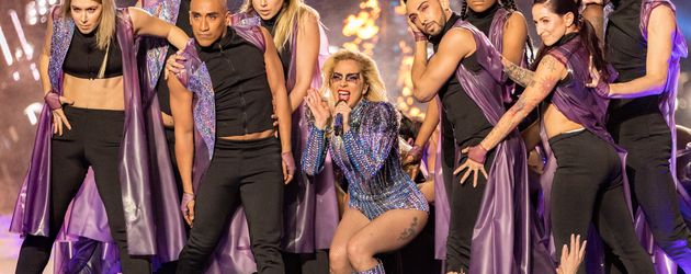 Lady Gaga beim Super Bowl LI Lady Gaga beim Super Bowl LI