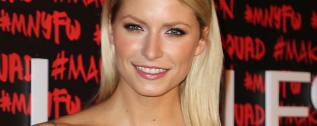 Lena Gercke auf der "Maybelline New York Fashion Week" in New York Lena Gercke auf der "Maybelline New York Fashion Week" in New York