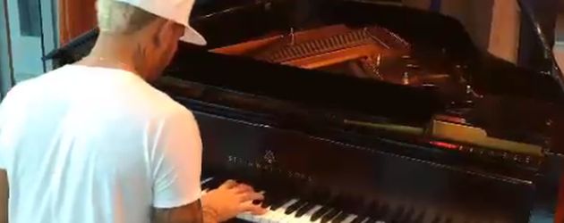 Lewis Hamilton Lewis Hamilton
