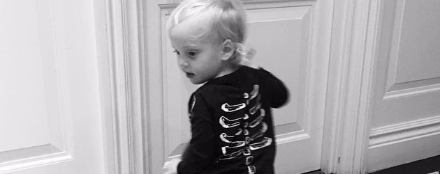 Liv Tylers Sohn Sailor an Halloween 2016 Liv Tylers Sohn Sailor an Halloween 2016