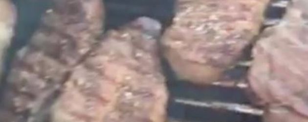 Lukas Poldolskis Grill hinter den Kulissen der EM Lukas Poldolskis Grill hinter den Kulissen der EM