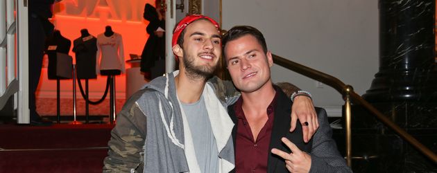 Marc Aurel Zeeb und Rocco Stark bei der "Sister Act"-Premiere 2016 in Berlin Marc Aurel Zeeb und Rocco Stark bei der "Sister Act"-Premiere 2016 in Berlin