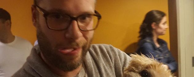 Marnie The Dog mit Schauspieler Seth Rogen Marnie The Dog mit Schauspieler Seth Rogen