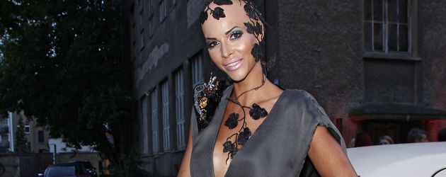 Micaela Schäfer bei einem Fashion Week Event Micaela Schäfer bei einem Fashion Week Event