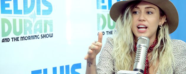 Miley Cyrus bei der "The Elvis Duran Z100 Morning Show" in New York Miley Cyrus bei der "The Elvis Duran Z100 Morning Show" in New York