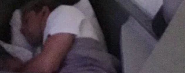Niall Horan im Flugzeug Niall Horan im Flugzeug