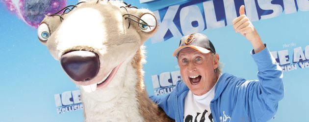 Otto Waalkes mit Faultier Sid bei "Ice Age - Kollison Voraus"-Premiere Otto Waalkes mit Faultier Sid bei "Ice Age - Kollison Voraus"-Premiere