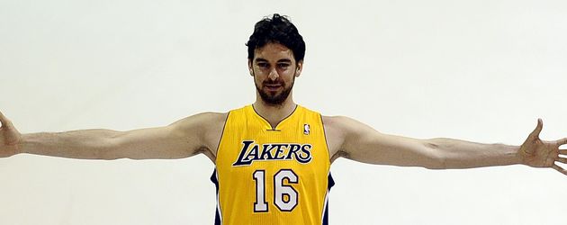Pau Gasol bei einem Pressetermin der LA Lakers Pau Gasol bei einem Pressetermin der LA Lakers