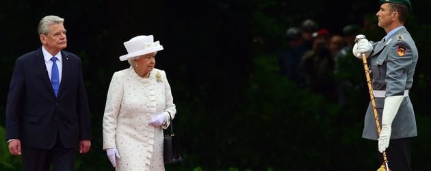 Queen Elizabeth II. und Joachim Gauck Queen Elizabeth II. und Joachim Gauck