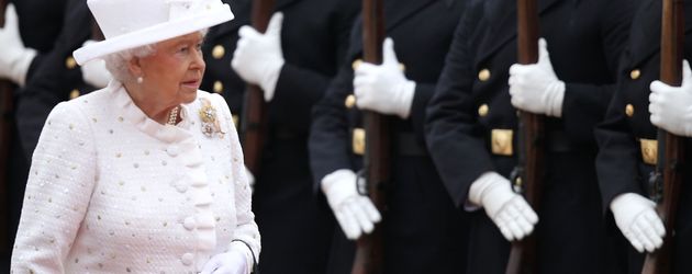 Queen Elizabeth II. Queen Elizabeth II.