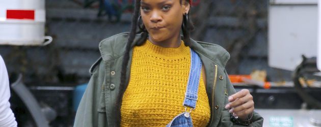 Rihanna am Filmset von "Ocean's Eight" in New York Rihanna am Filmset von "Ocean's Eight" in New York