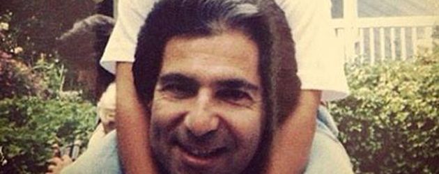 Robert Kardashian Sr. und sein Sohn Robert Kardashian Jr. Robert Kardashian Sr. und sein Sohn Robert Kardashian Jr.