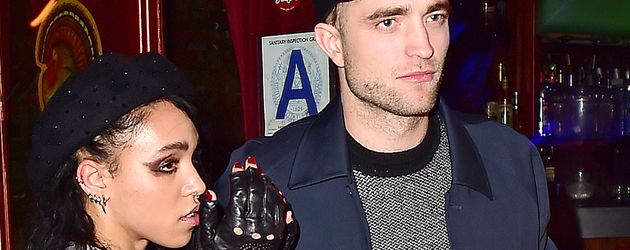Robert Pattinson Robert Pattinson