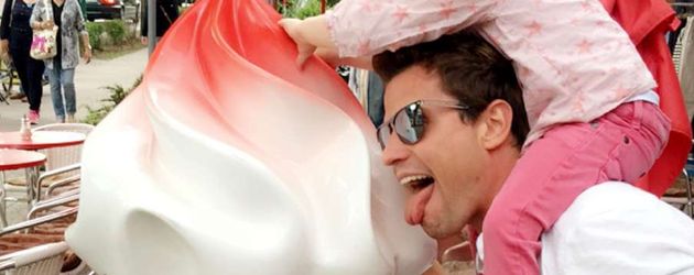 Rocco Stark beim Freizeitspaß mit Tochter Amelia Rocco Stark beim Freizeitspaß mit Tochter Amelia