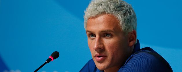 Ryan Lochte bei einer Pressekonferenz während der Olympischen Spiele 2016 in Rio Ryan Lochte bei einer Pressekonferenz während der Olympischen Spiele 2016 in Rio