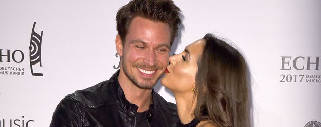 Sebastian Pannek und Clea-Lacy Juhn beim ECHO 2017 in Berlin Sebastian Pannek und Clea-Lacy Juhn beim ECHO 2017 in Berlin
