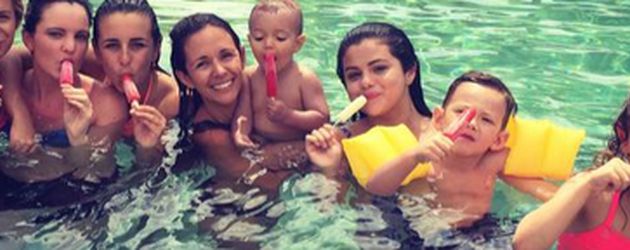 Selena Gomez Selena Gomez