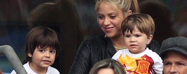 Shakira, Milan & Sasha bei der EM 2016 Shakira, Milan & Sasha bei der EM 2016
