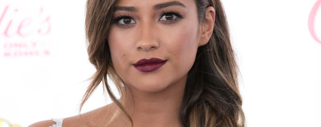 Shay Mitchell Shay Mitchell