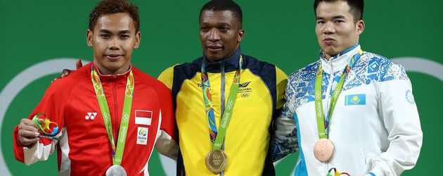 Eko Yuli Irawan, Oscar Figueroa, Farkhad Kharki Eko Yuli Irawan, Oscar Figueroa, Farkhad Kharki