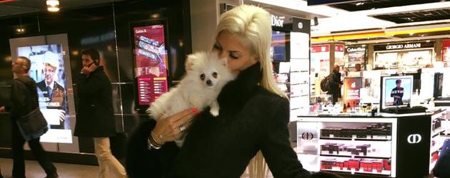 Sophia Wollersheim mit Barney Boo Sophia Wollersheim mit Barney Boo