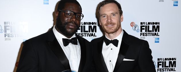 Regisseur Steve McQueen und Michael Fassbender bei den 60. BFI London Film Festival Awards Regisseur Steve McQueen und Michael Fassbender bei den 60. BFI London Film Festival Awards