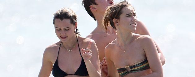 Suki Waterhouse Suki Waterhouse