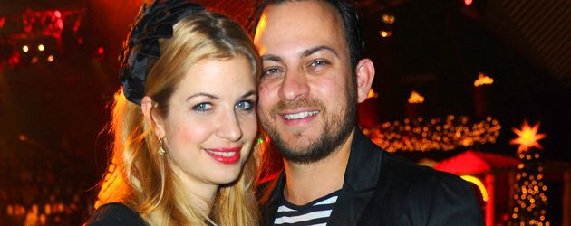 Susan Sideropoulos und ihr Mann Jakob in der Weihnachtszeit Susan Sideropoulos und ihr Mann Jakob in der Weihnachtszeit