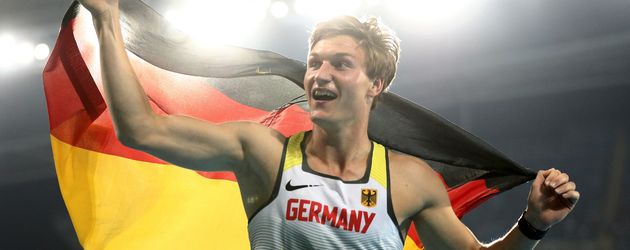 Thomas Röhler nach seinem Sieg bei Olympia 2016 Thomas Röhler nach seinem Sieg bei Olympia 2016