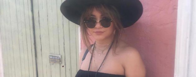 Vanessa Hudgens Schwester Stella Vanessa Hudgens Schwester Stella