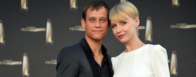 Vinzenz Kiefer und Masha Tokareva bei der Verleihung des "Deutschen Fernsehpreis 2014" Vinzenz Kiefer und Masha Tokareva bei der Verleihung des "Deutschen Fernsehpreis 2014"