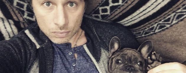 Schauspieler Zach Braff und Hund Scooter Schauspieler Zach Braff und Hund Scooter